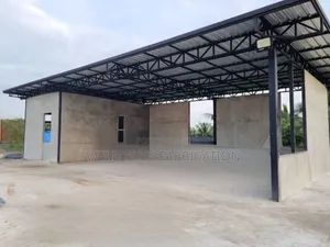 Warehouse Erection
