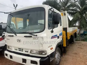 Hyundai 5 Tonnes