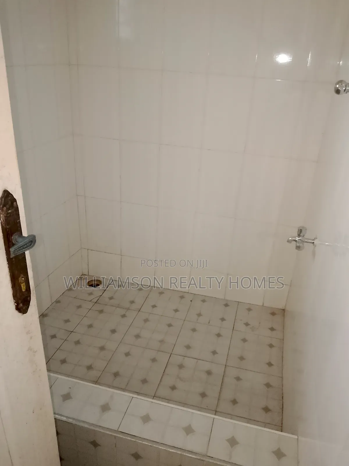 1bdrm Apartment in Hfc Estate Area, Spintex for rent