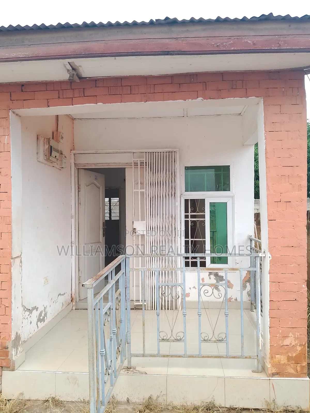 1bdrm Apartment in Hfc Estate Area, Spintex for rent
