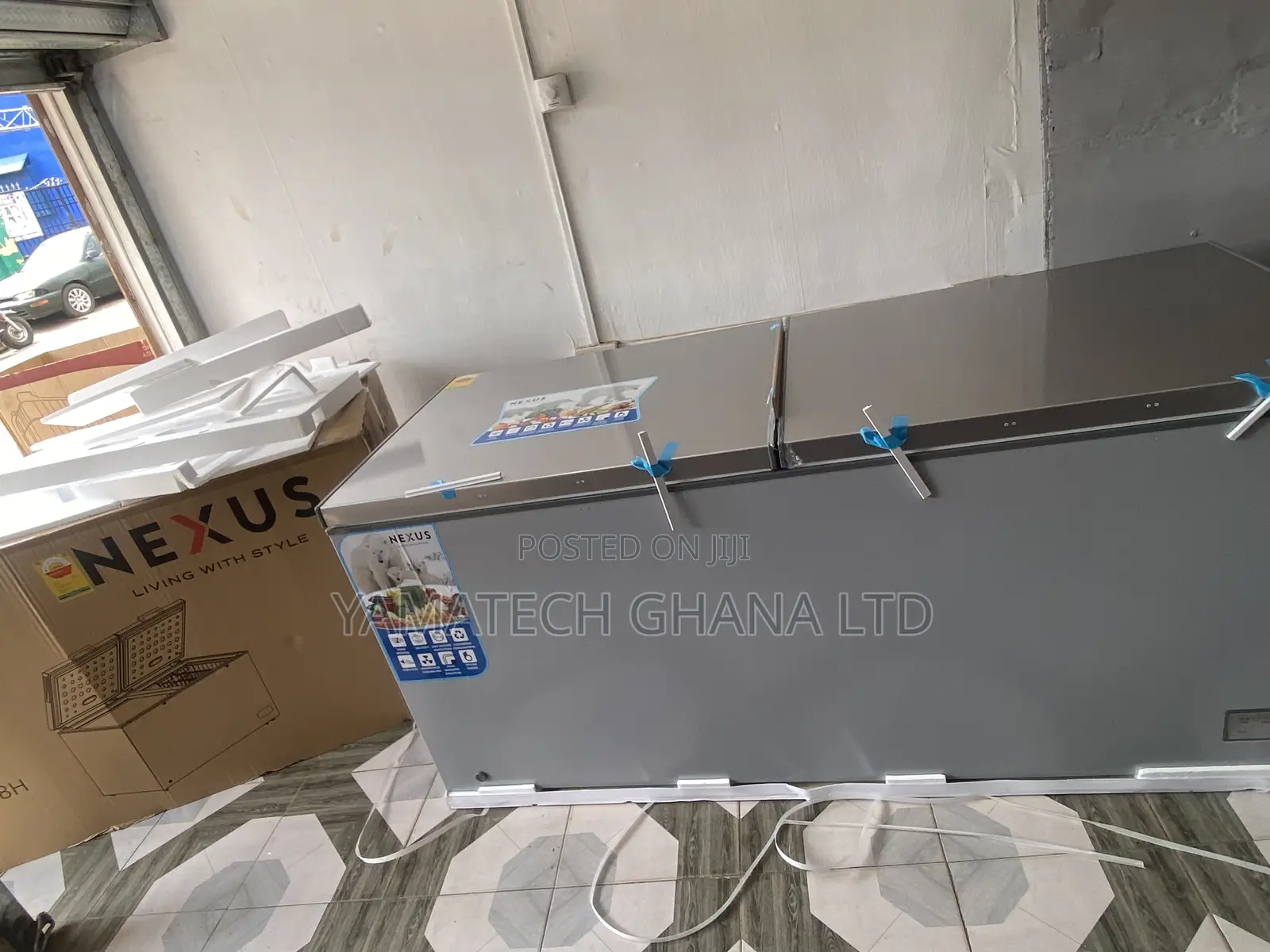 Nexus 708 Litre Double Door Chest Freezer (Large Capacity)