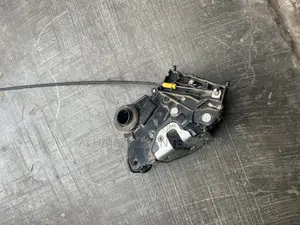 Toyota Yaris Door Lock