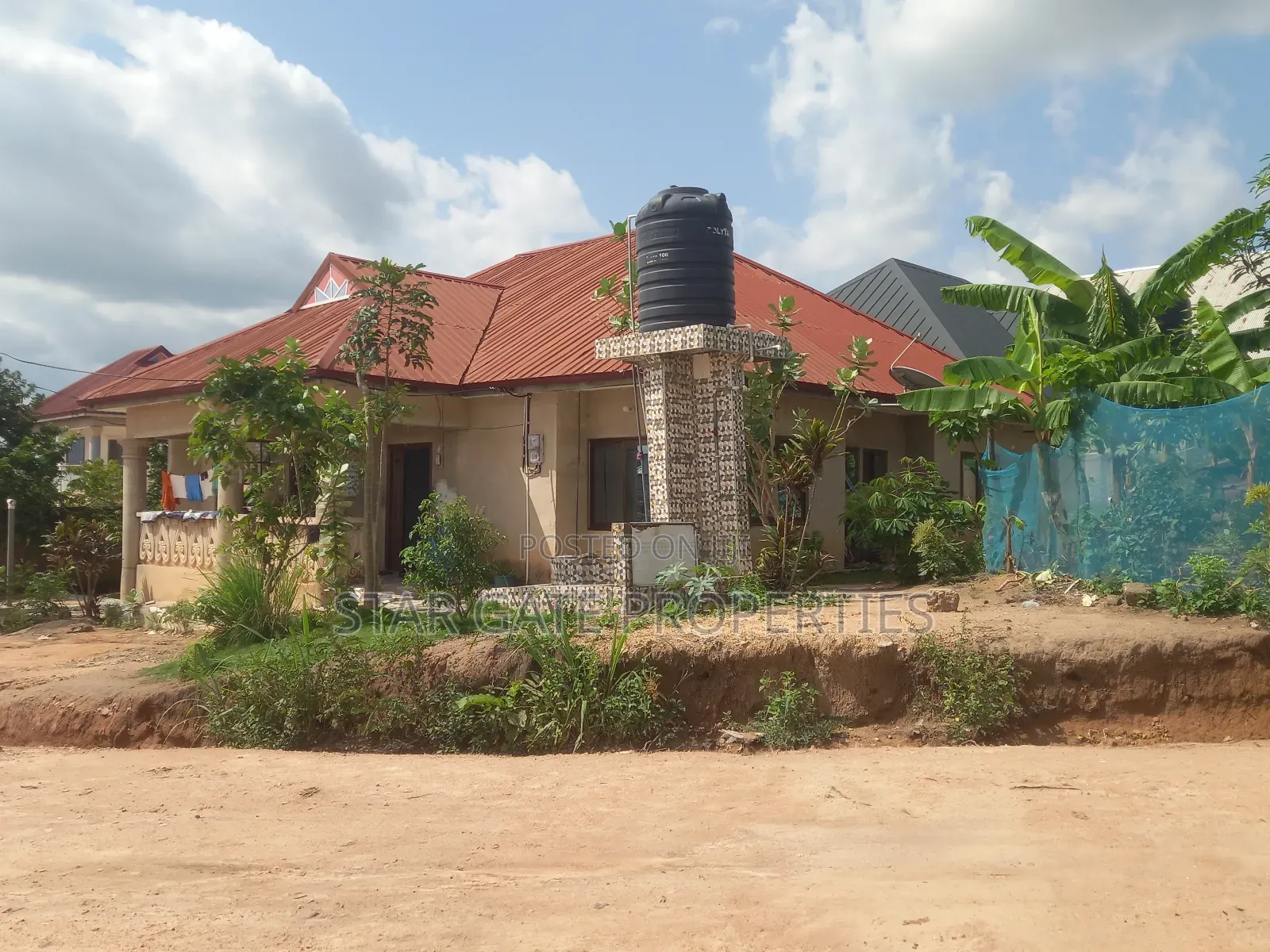 4bdrm House in Asenua, Kumasi Metropolitan for sale