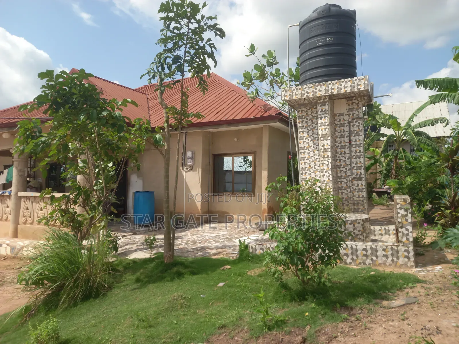 4bdrm House in Asenua, Kumasi Metropolitan for sale