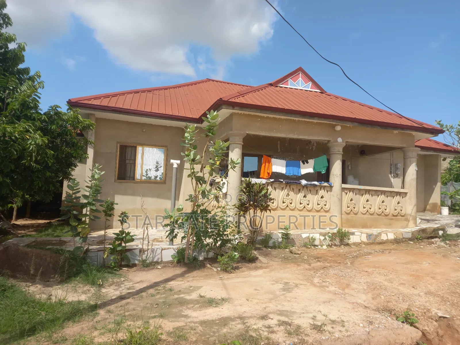 4bdrm House in Asenua, Kumasi Metropolitan for sale