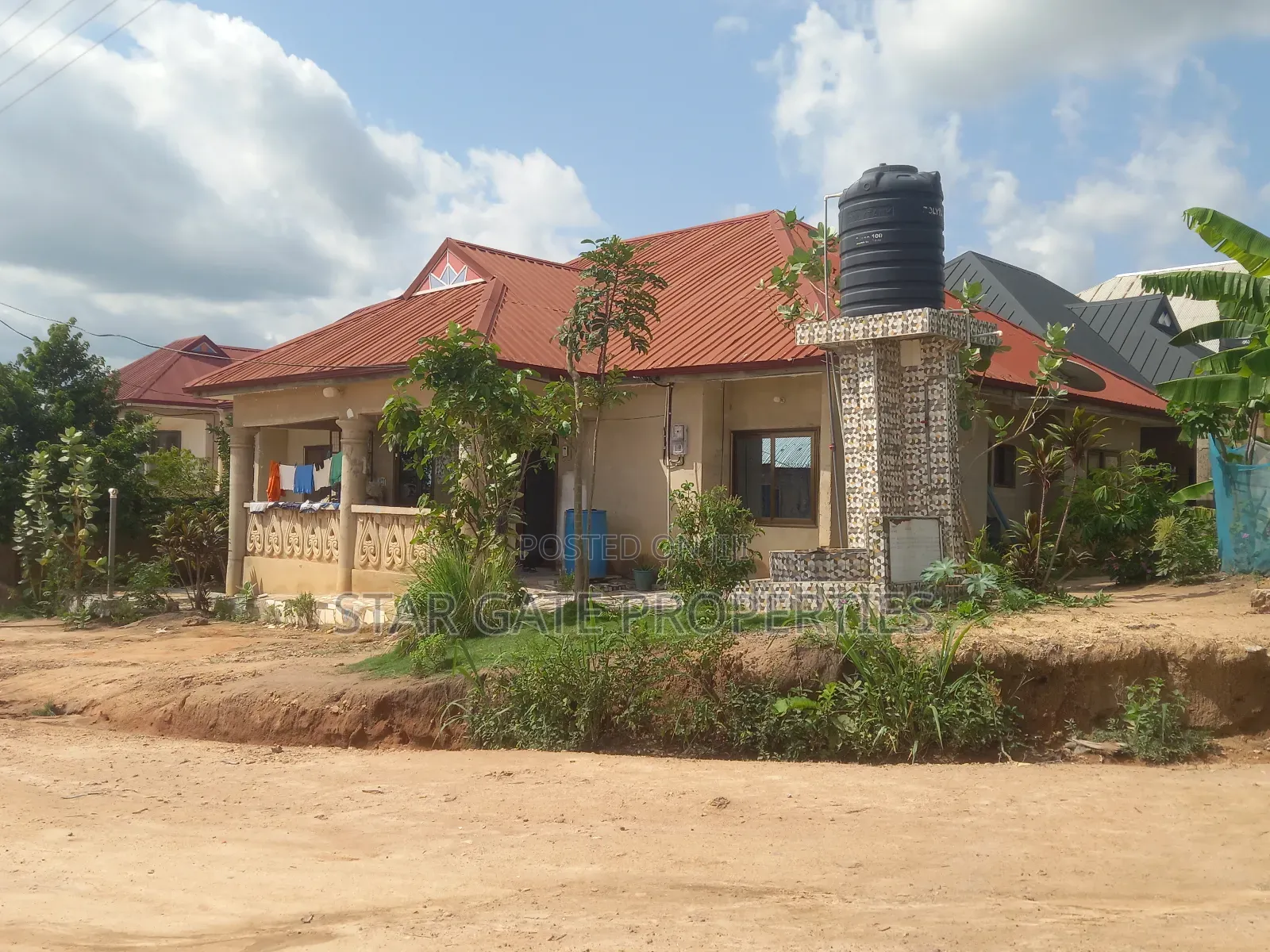 4bdrm House in Asenua, Kumasi Metropolitan for sale