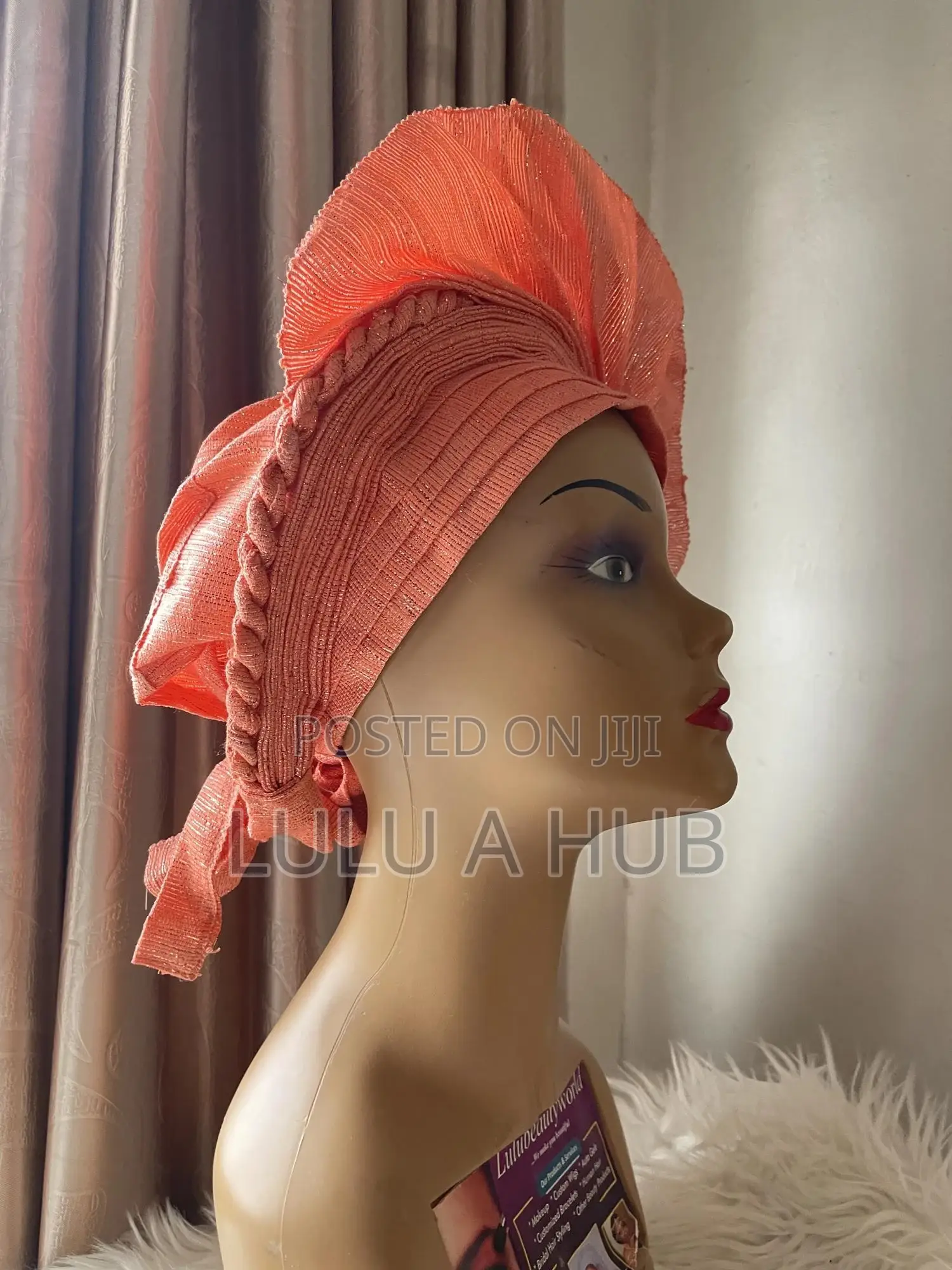 Peach Side Fan and Twist Autogele