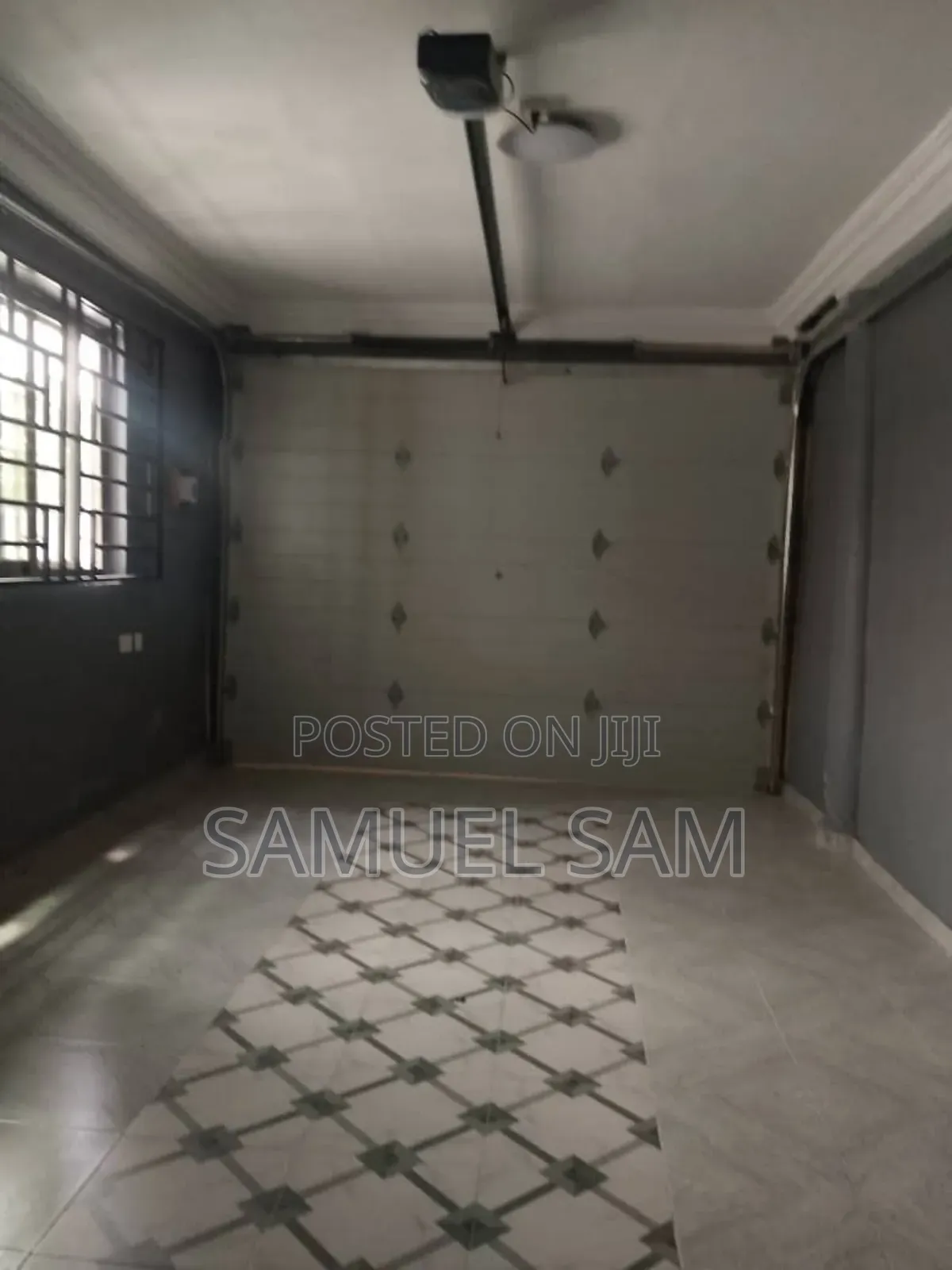 5bdrm House in May Flower, Tema Metropolitan for rent