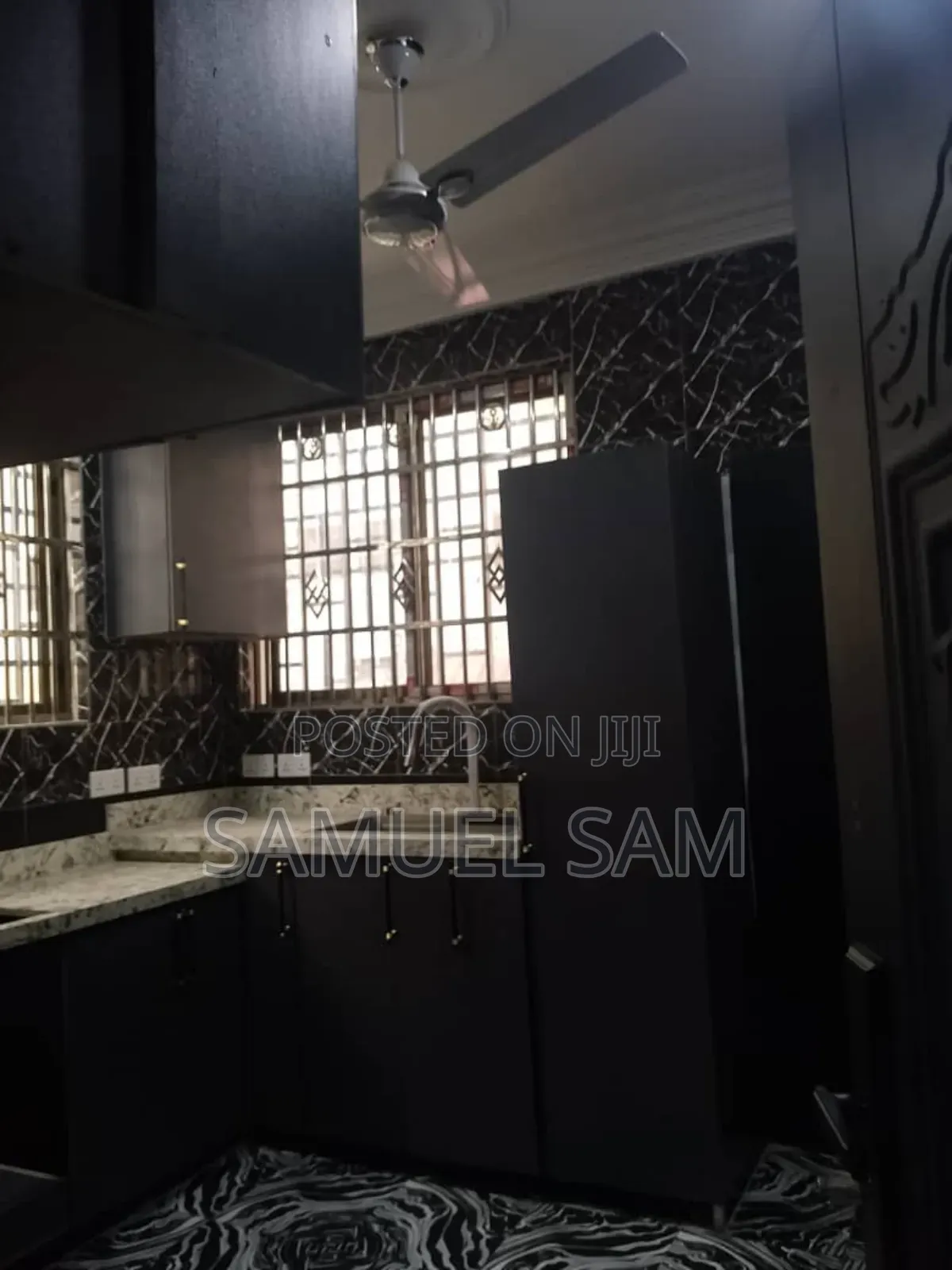 5bdrm House in May Flower, Tema Metropolitan for rent
