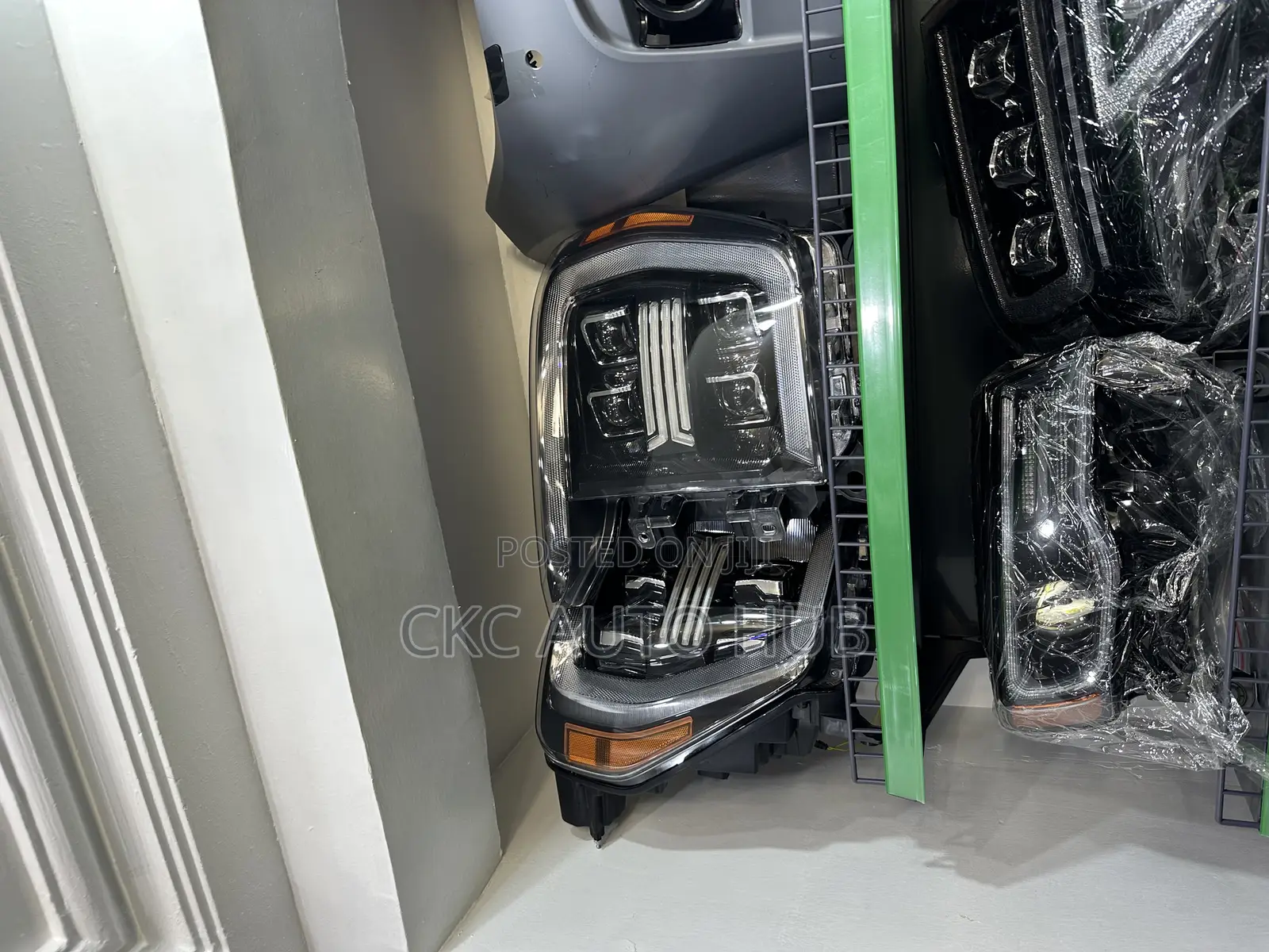 Ford F150 2023 2023 American Spec Headlight