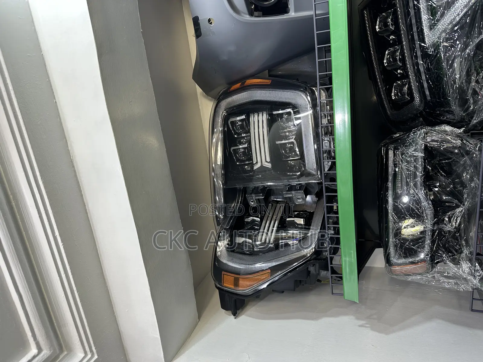 Ford F150 2023 2023 American Spec Headlight