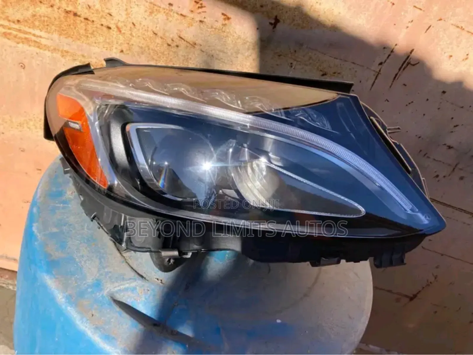 Mercedes Benz C-300 2016,2017,2018 Headlight