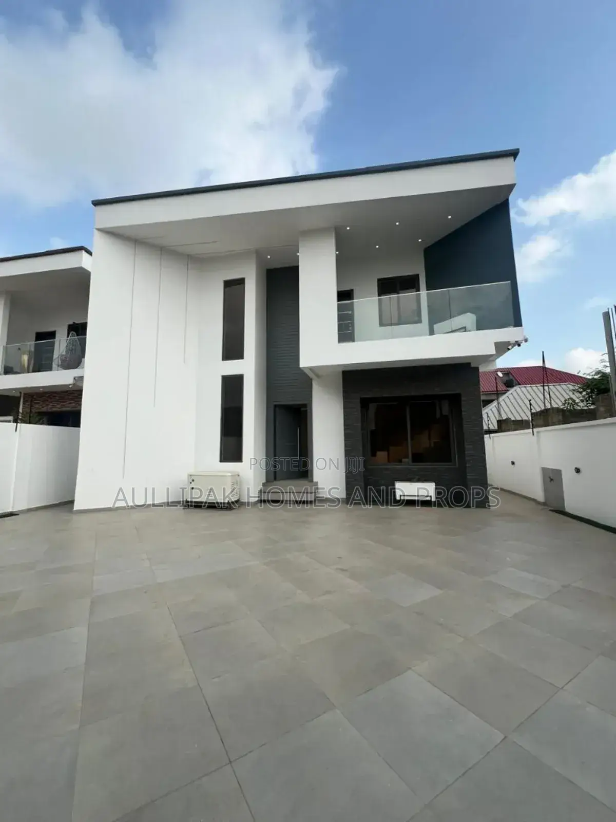 4bdrm House in Ashaley Botwe for rent