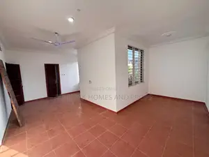 2bdrm Apartment in Adjiriganor for rent