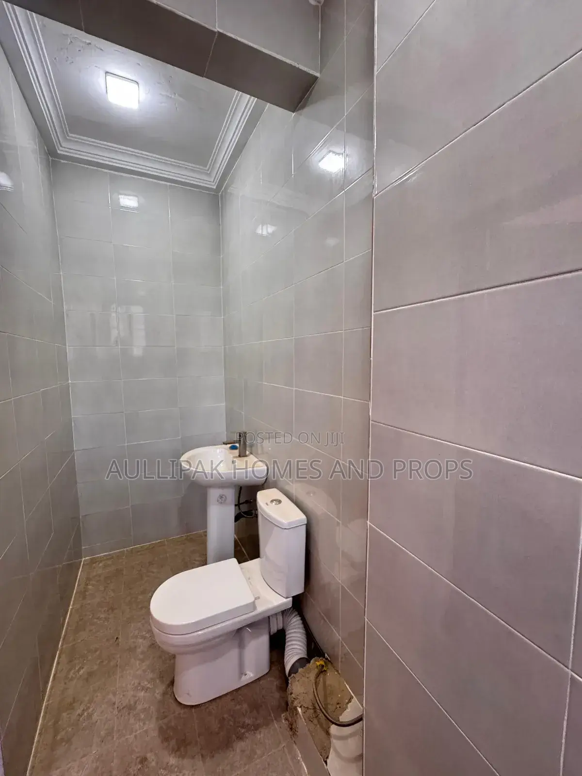 2bdrm Apartment in Adjiriganor for rent