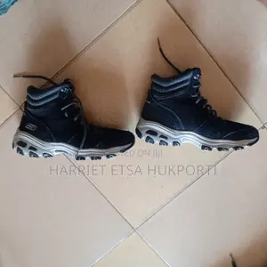 Lightly Used Skechers d'Lites Womens Boots From Germany