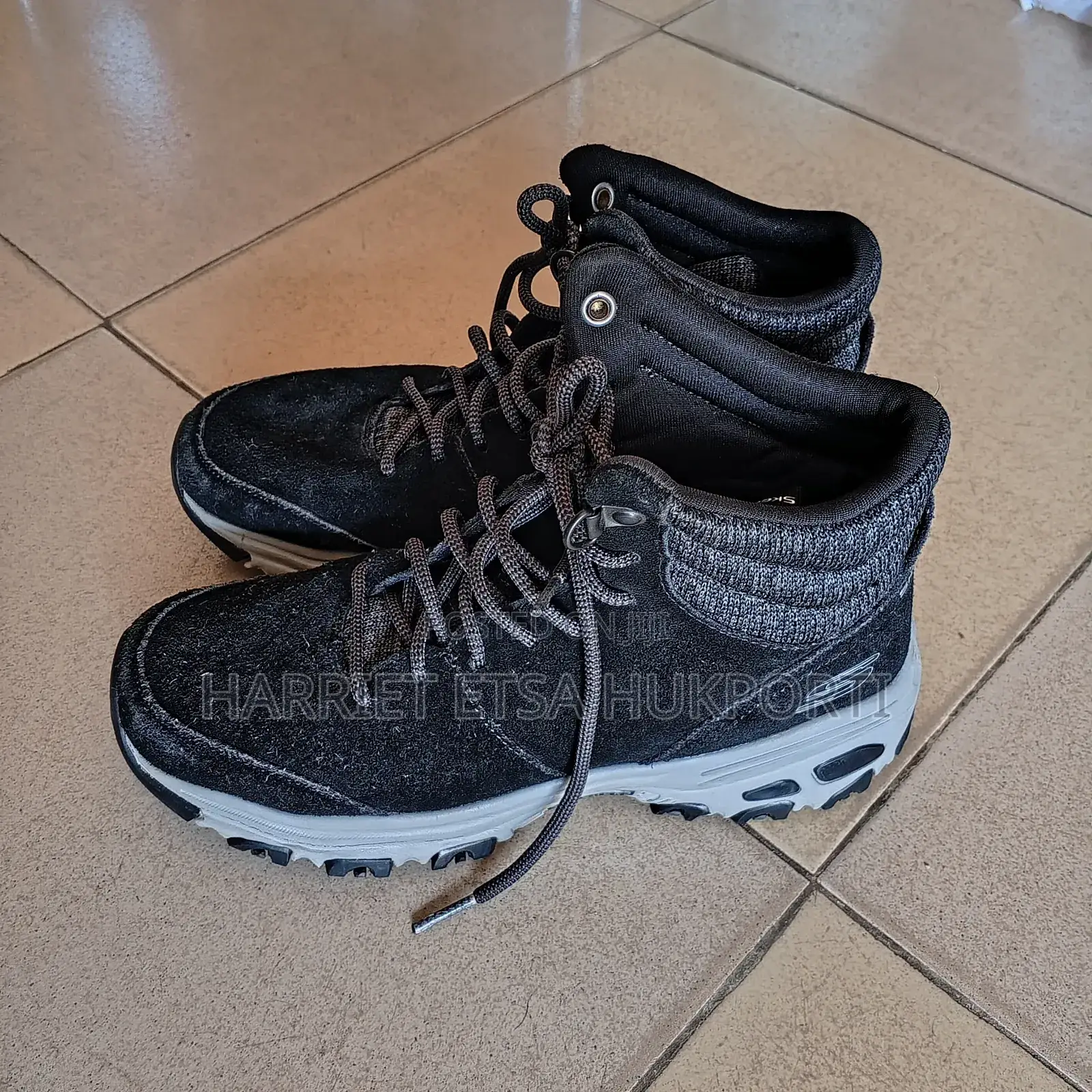 Lightly Used Skechers d'Lites Womens Boots From Germany