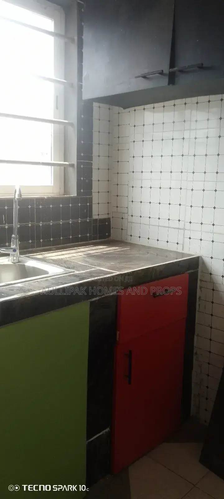 2bdrm Apartment in Lakeside, Adjiriganor for rent