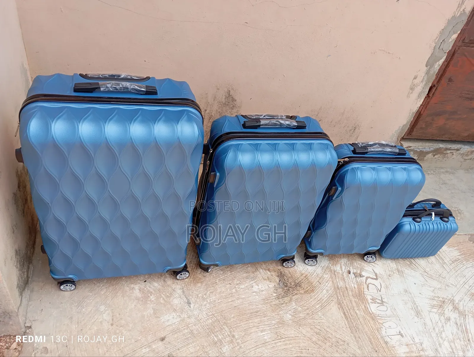 4-in-1 Luggage Bag Set / Engagement Bag Set - Black