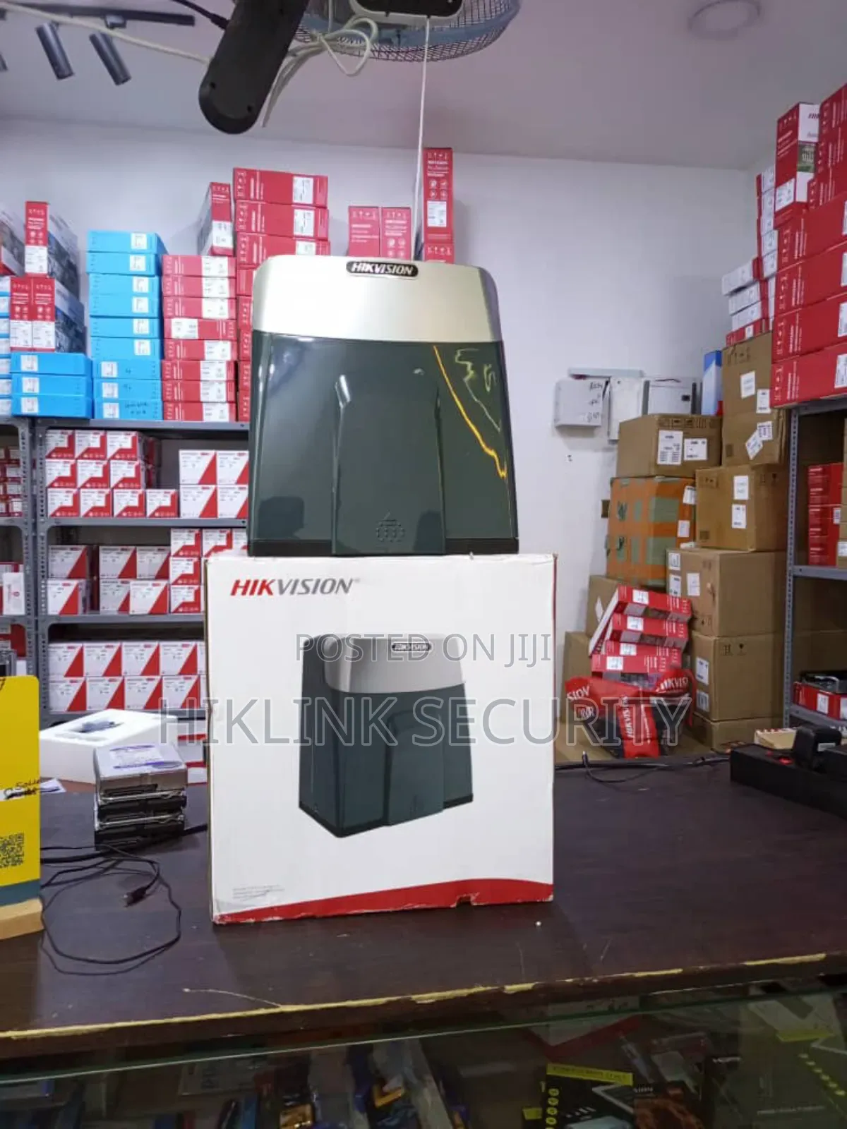 Hikvision Gate Motor (Wifi)