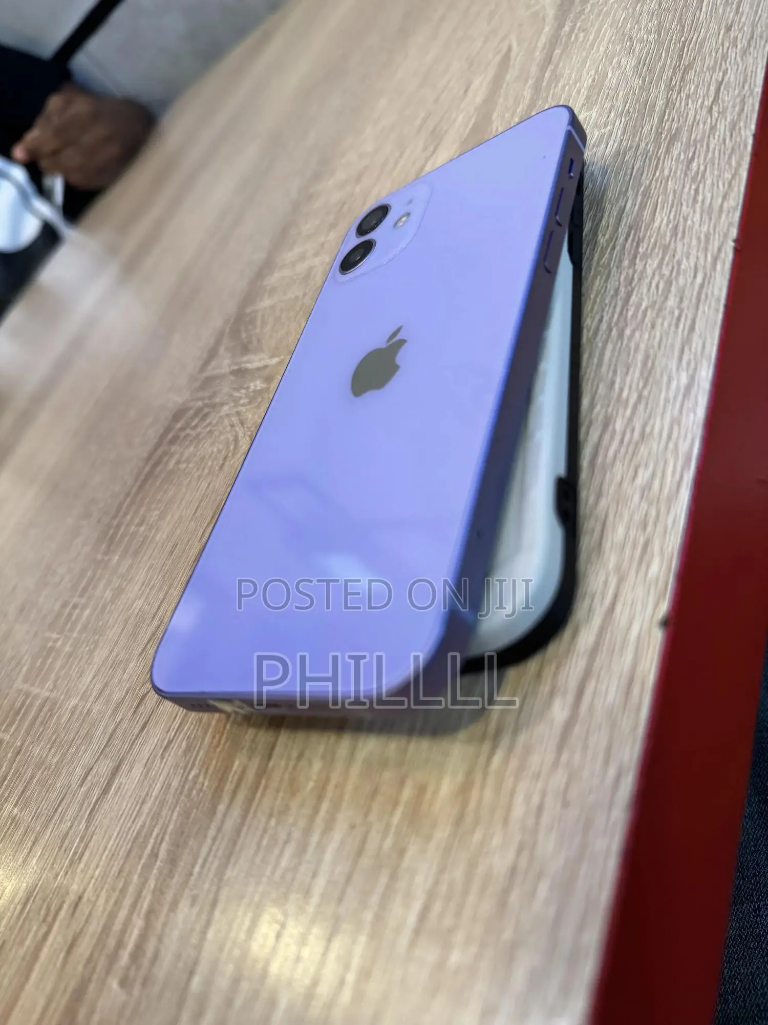 Apple iPhone 12 64 GB Purple