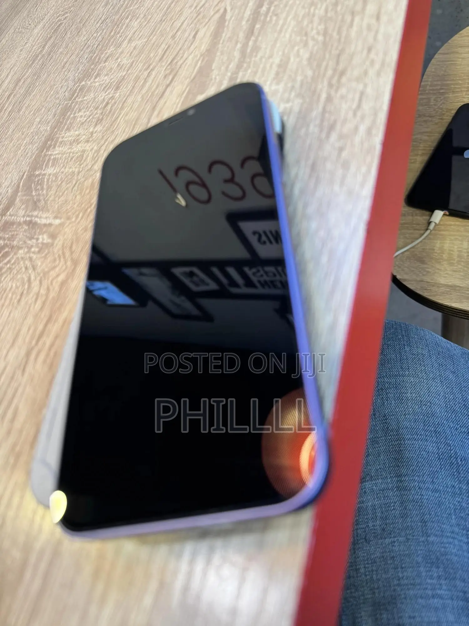 Apple iPhone 12 64 GB Purple