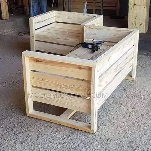 Pallets Chairs for Sale