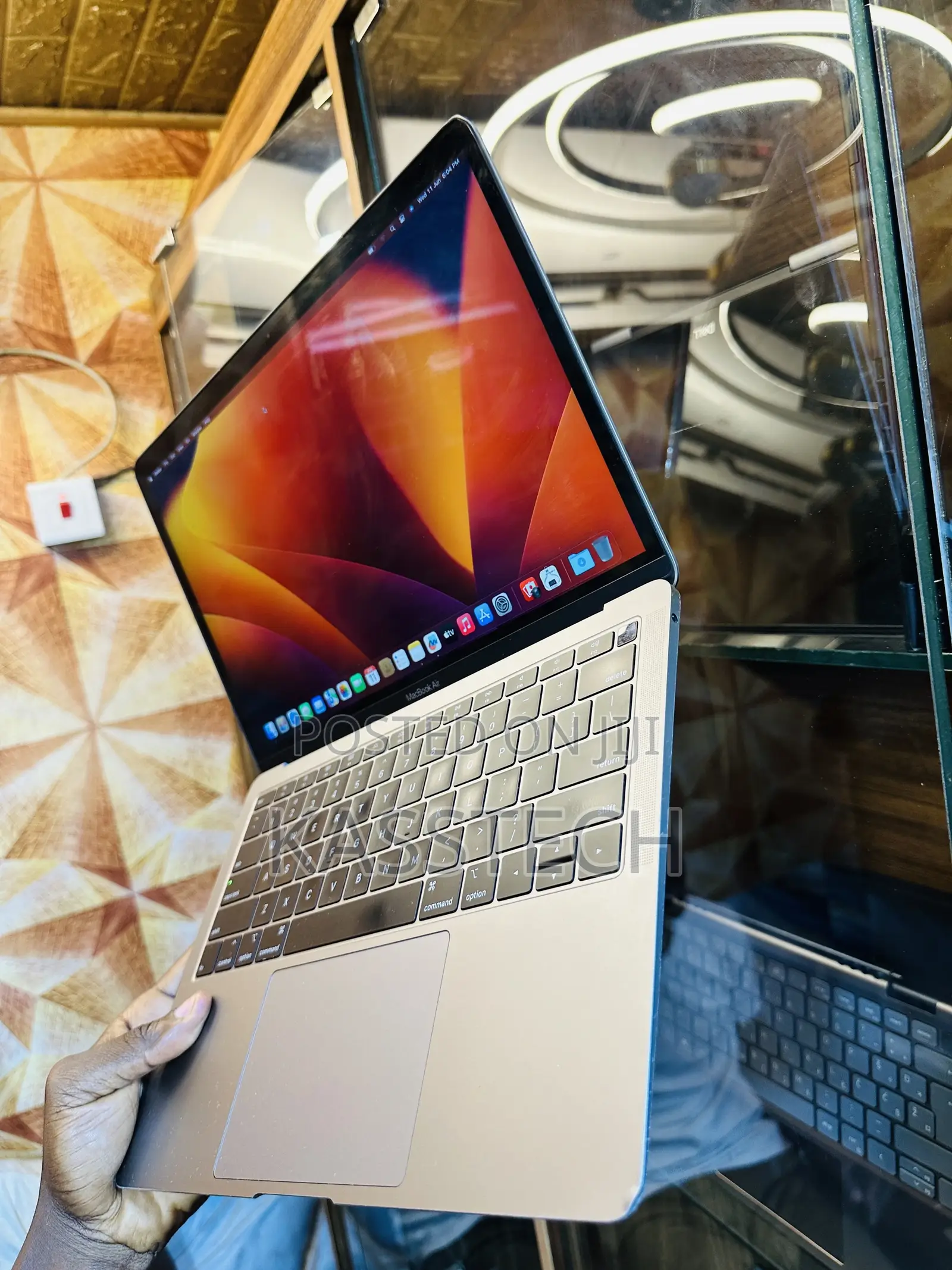 Laptop Apple MacBook Air 2018 8GB Intel Core I5 SSD 128GB