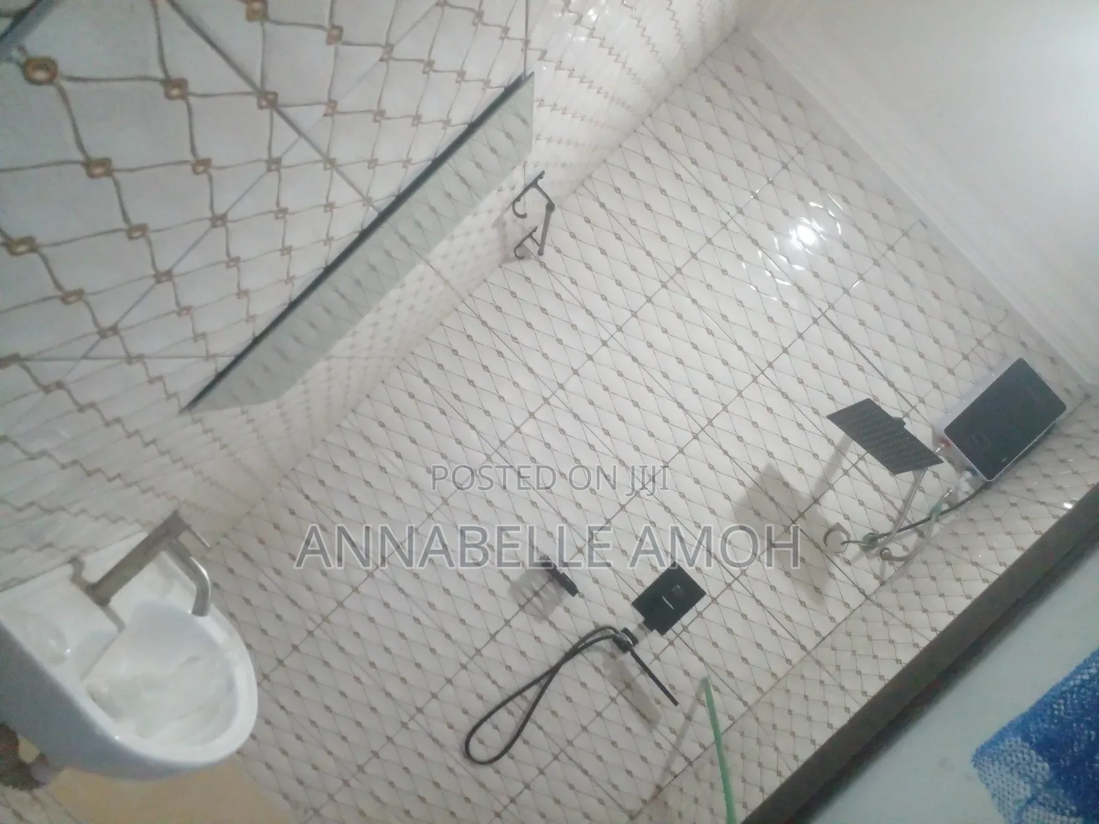2bdrm Apartment in Rasta Bush Road, Accra Metropolitan for rent