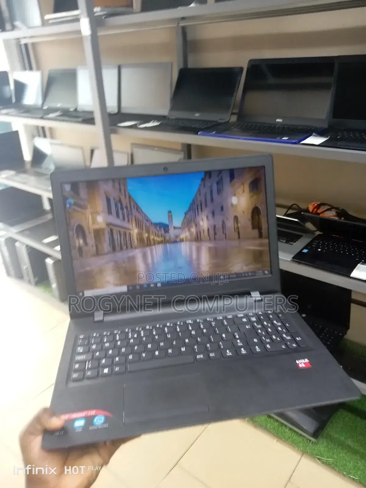 Laptop Lenovo A8 8GB AMD A8 SSD 256GB
