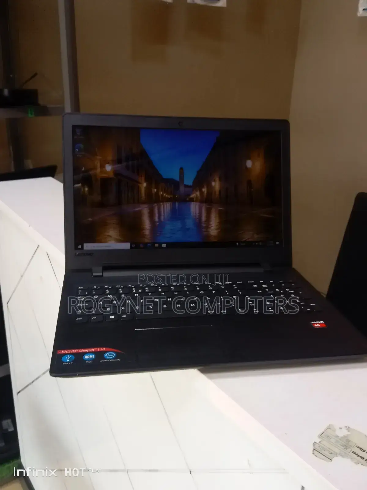 Laptop Lenovo A8 8GB AMD A8 SSD 256GB