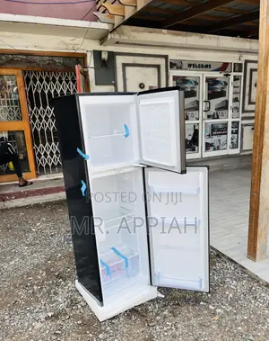 Manual Defrost Pearl Pf-262tix-1 a 2 Door Fridge.