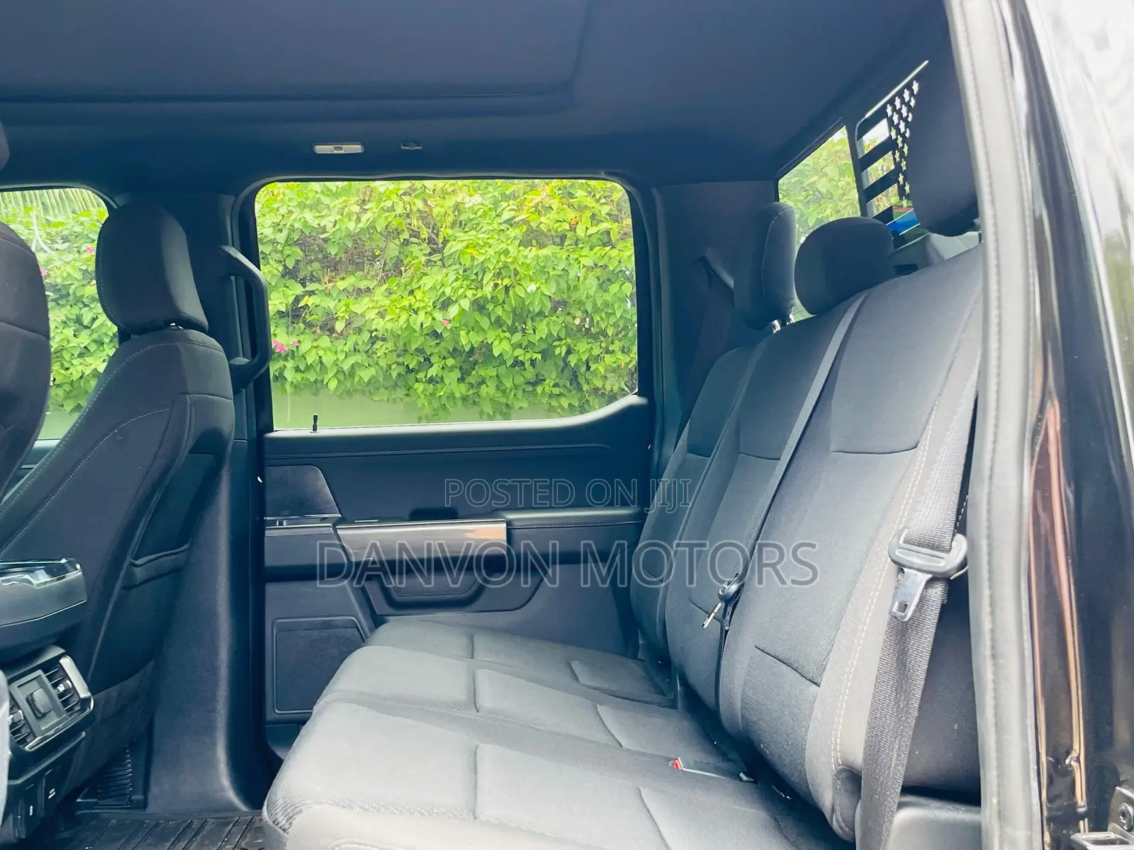 Ford F-150 XLT 2022 Black
