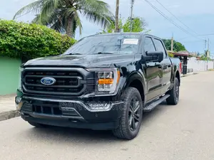 Ford F-150 XLT 2022 Black