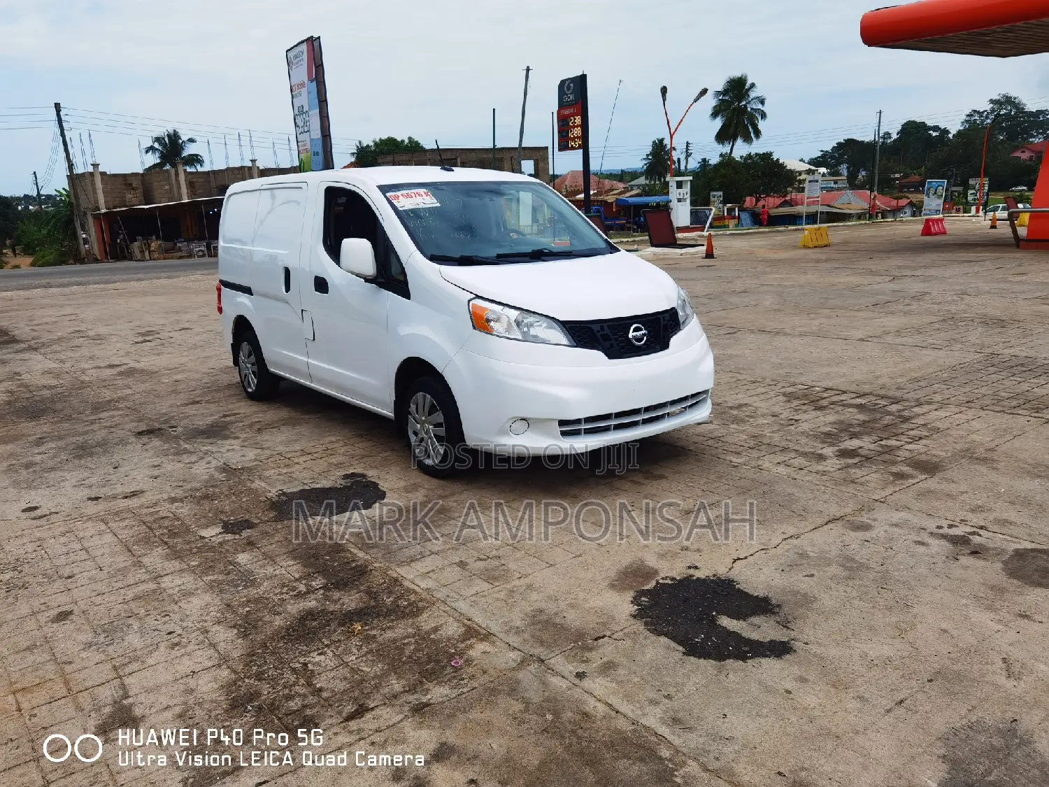 Nissan NV200 2018 White