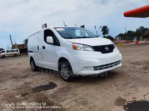 Nissan NV200 2018 White