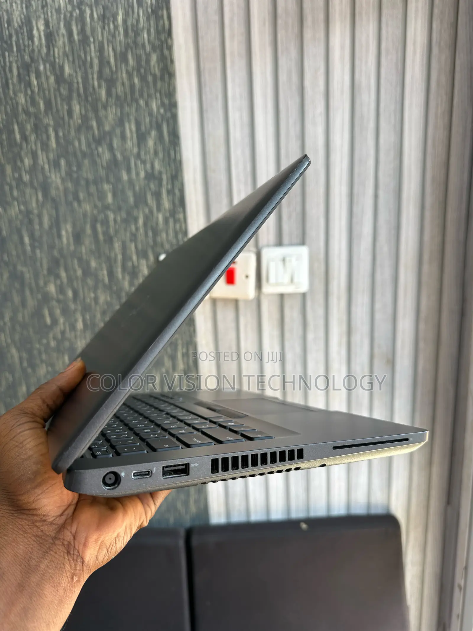 Laptop Dell Latitude 5401 8GB Intel Core I5 SSD 256GB