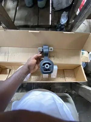 Honda CRV 2014 to 2016 Engine Seat Down.