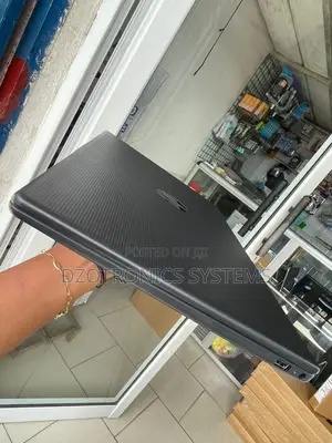 New Laptop HP 4GB Intel Core I3 SSD 512GB