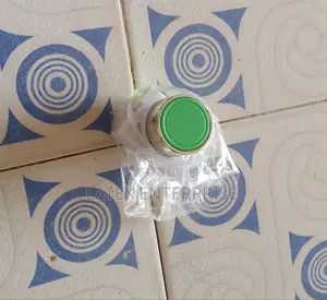 Push Button Green