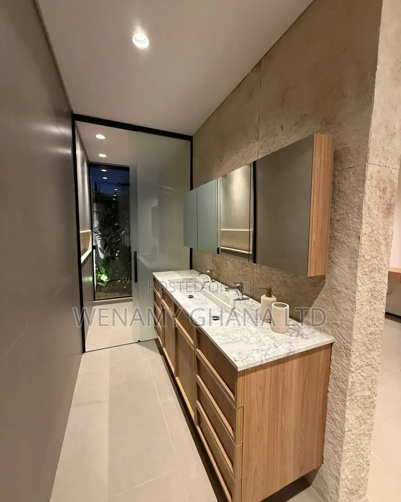 Furnished 3bdrm House in Accra for sale