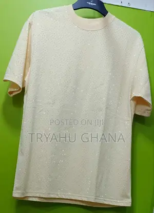 Heavy Original Round Neck Tees Just Landd At Tryahu-shop Now