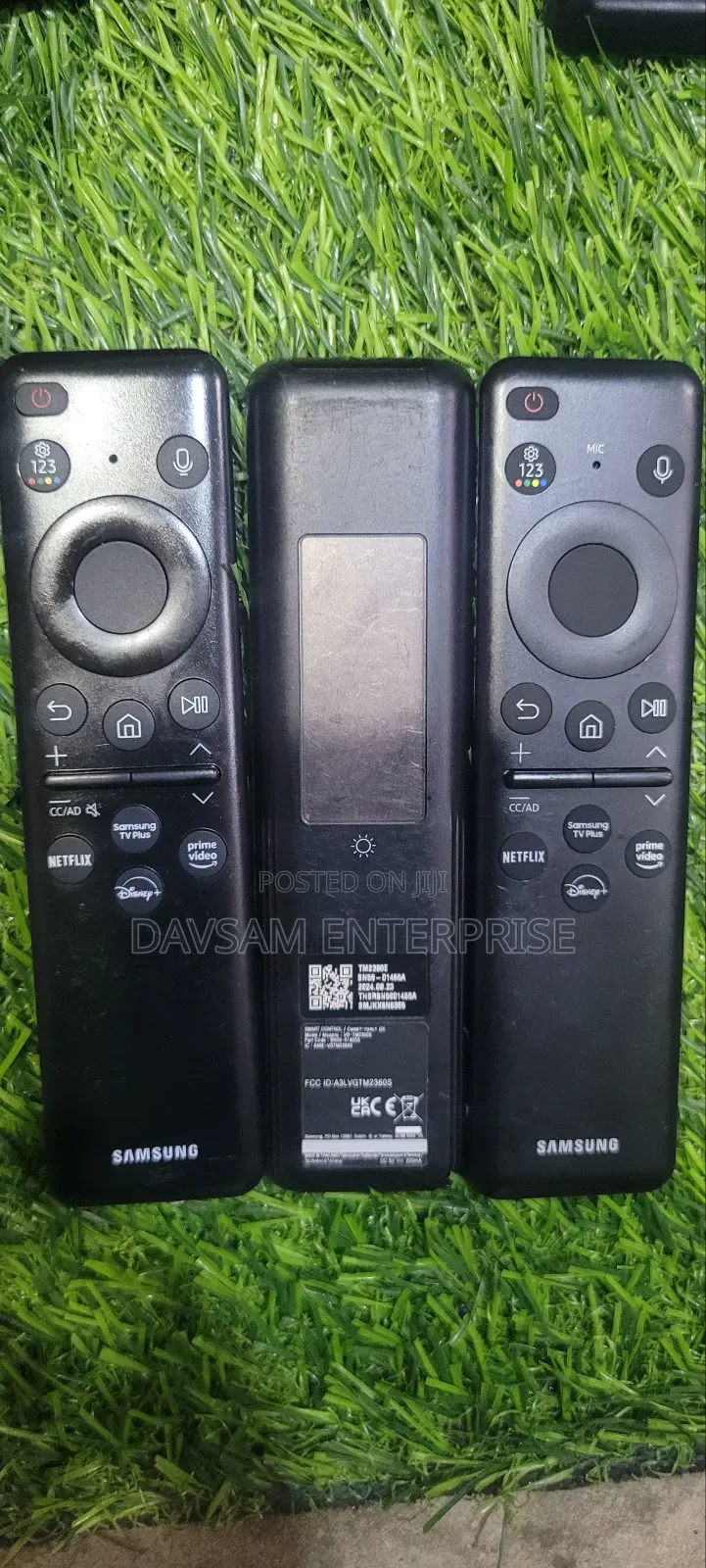 Samsung Solar Charger Voice Used Remote
