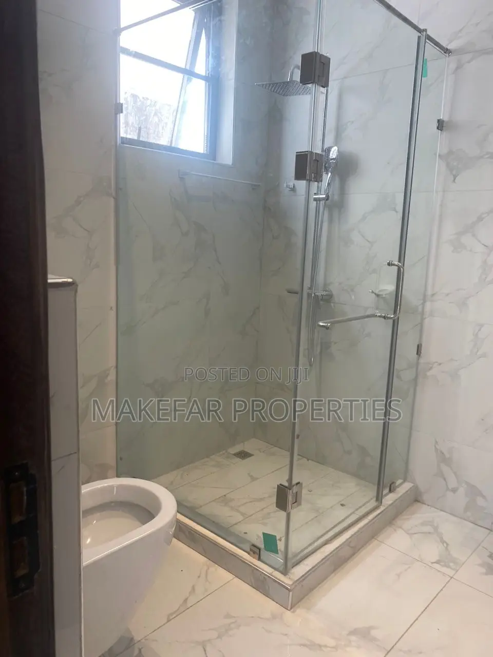 4bdrm House in Ashaley Botwe for sale