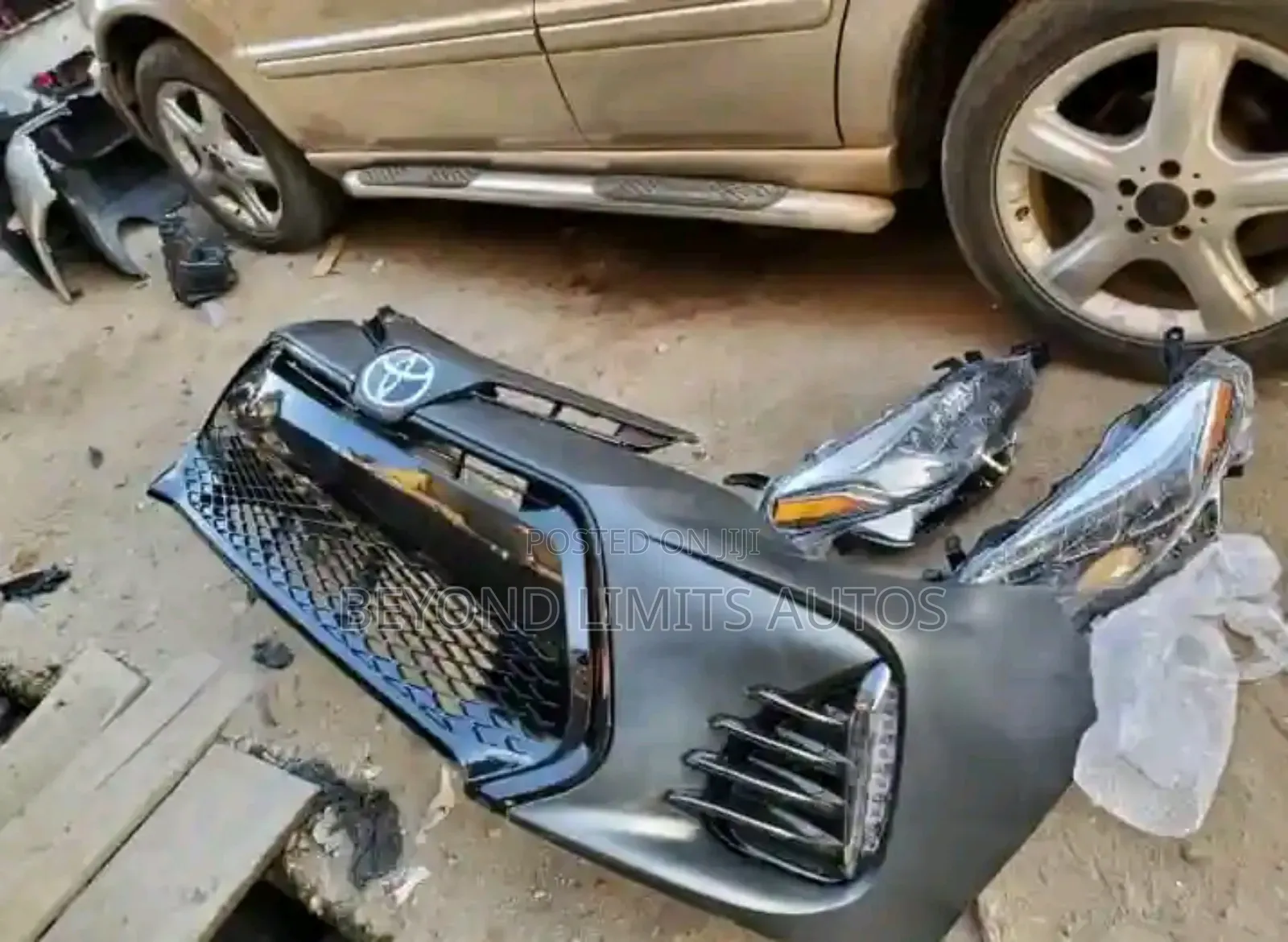 Toyota Corolla 2017,2018,2019 Complete Front Bumper Se Sport