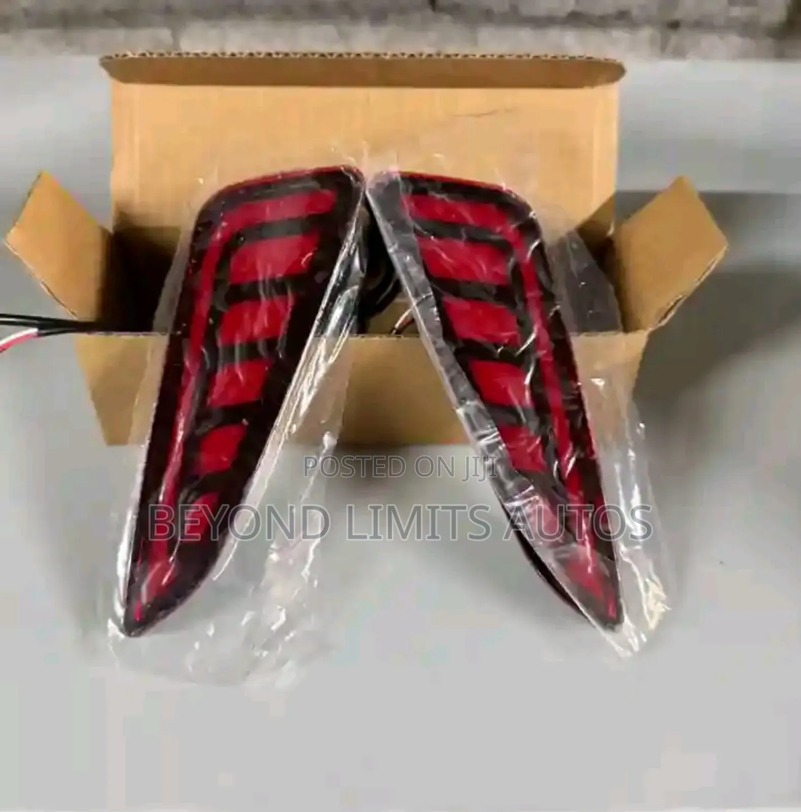 Toyota C-Hr 2016,2017,2018,2019,2020 Back Bumper Reflector