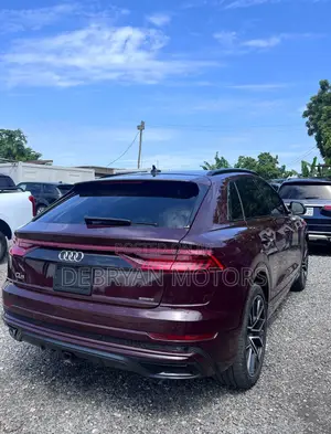 Audi Q8 55 Premium AWD quattro 2020 Burgundy