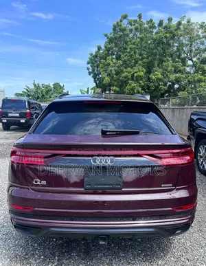 Audi Q8 55 Premium AWD quattro 2020 Burgundy
