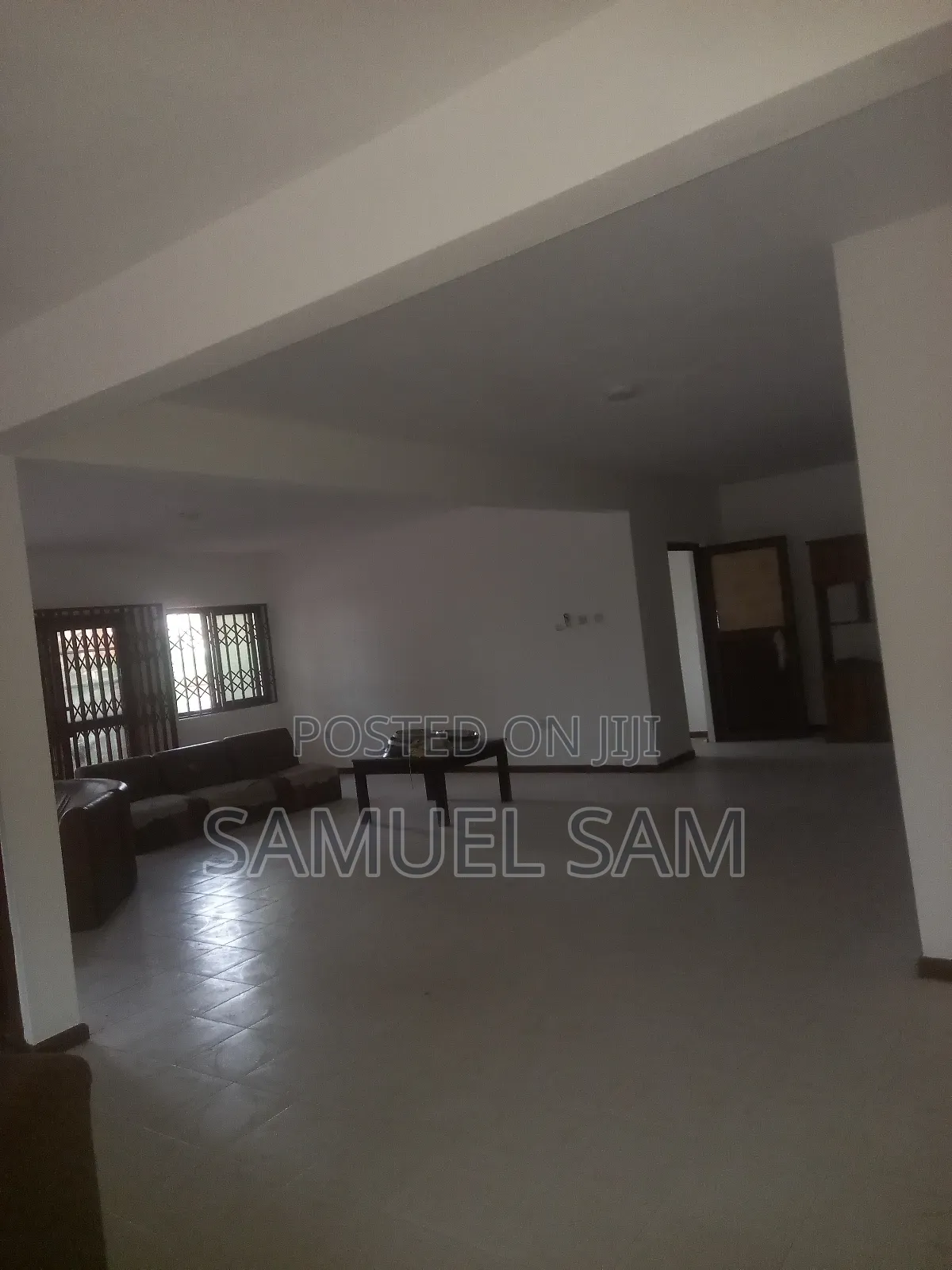 10bdrm House in Rama, Tema Metropolitan for rent