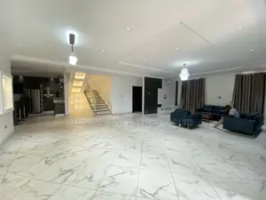 Furnished 4bdrm House in Lakeside for sale